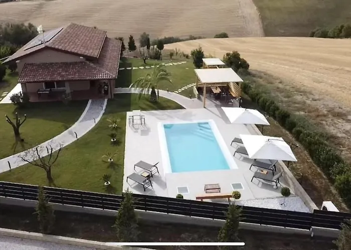 Βίλα Moneti Montegridolfo